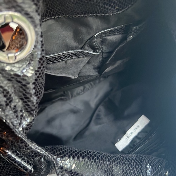 Vintage Nine West black ,grey and tan snakeskin pattern handbag - Picture 7 of 10